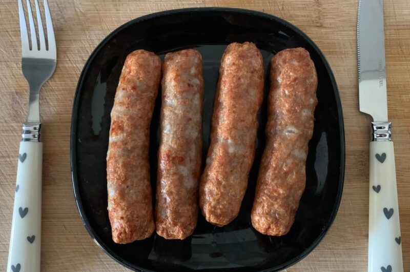 Air Fryer Frozen Sausages (Very Easy Recipe!)
